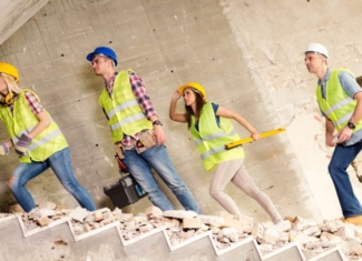 Las mujeres se ‘suben’ al andamio de la construcción