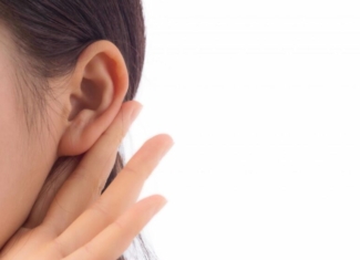 Tratamiento especializado para pacientes adultos con problemas de audición