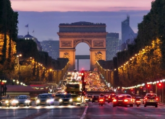 ¡París alza la voz contra el ruido del ocio y el derecho al descanso!