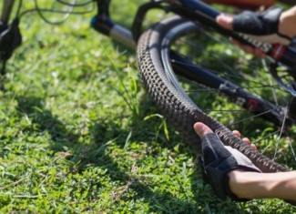 ¡Un simple pinchazo no puede arruinar tu salida en bicicleta!