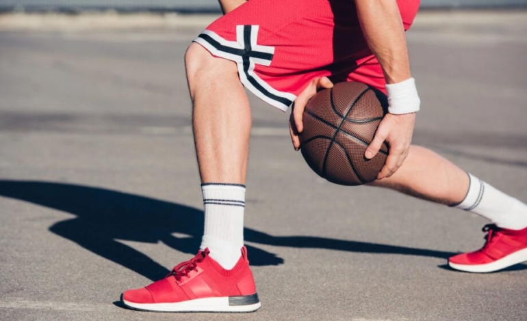 ¡toma-nota-de-estos-cinco-consejos-para-prevenir-lesiones-en-baloncesto!