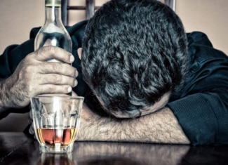¿Cómo afecta el alcohol a mente y emociones?