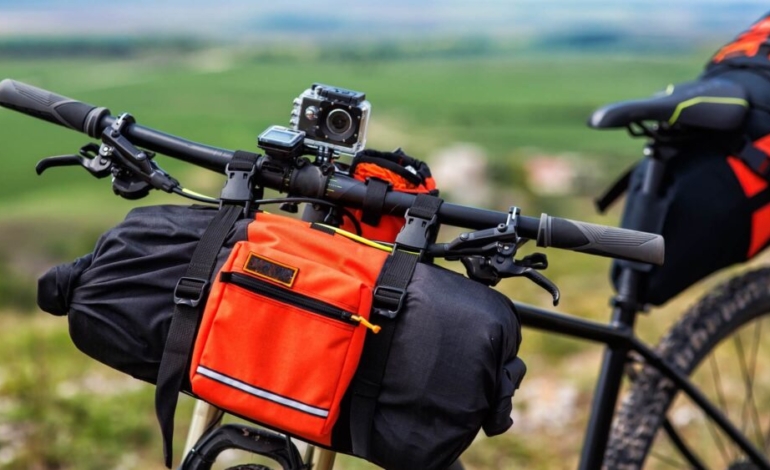 ¡practica-cicloturismo-con-seguridad!