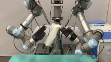 asi-es-el-robot-que-ayuda-al-personal-sanitario-en-tareas-repetitivas