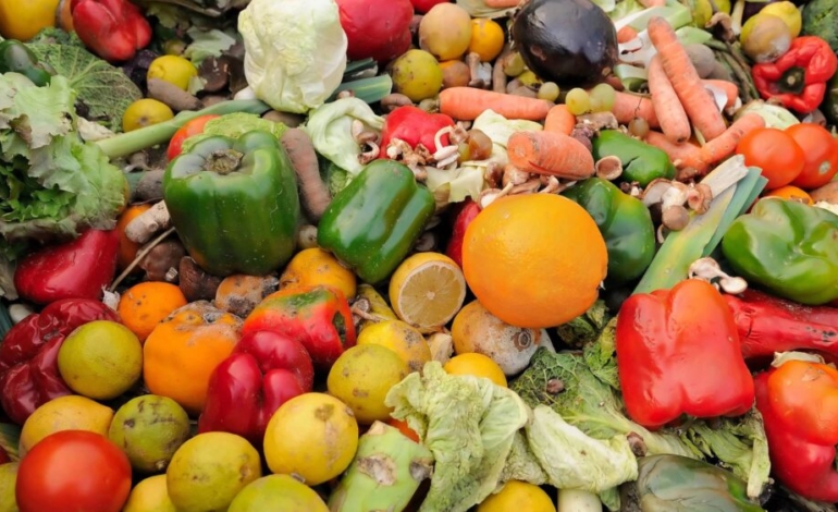 cada-fruta-y-hortaliza-que-deshechas-es-agua-y-energia-desperdiciada