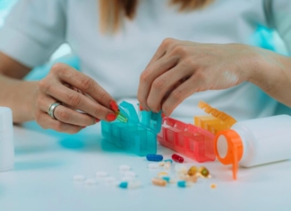 ¿Qué es la polimedicación y riesgos en pacientes mayores?