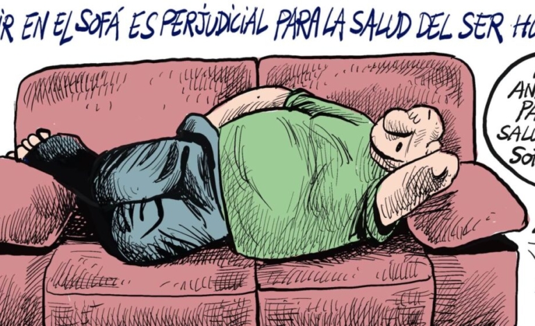 ¡la-pesima-costumbre-de-dormir-en-el-sofa!