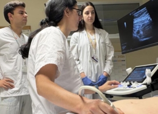 El Hospital Infanta Leonor recibe importante acreditación internacional en ecografía intestinal