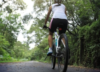 Cirugía íntima femenina y olvídate de las molestias en tus rutas ciclistas