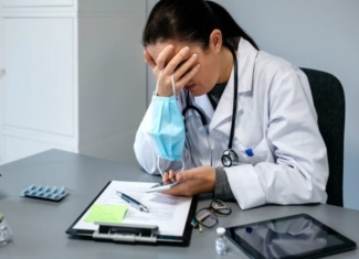 El 62% del personal de salud en el mundo ha experimentado algún tipo de violencia